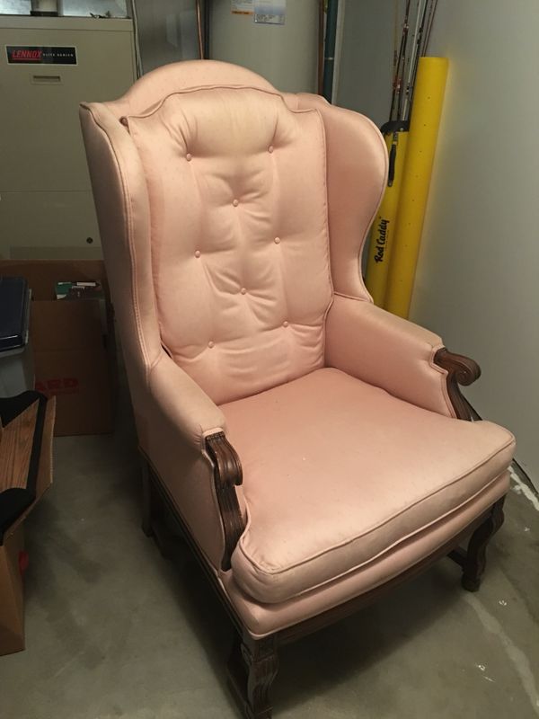 Pink High Back Arm Chair For Sale In St Louis Mo Offerup