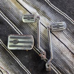 Harley Davidson Softail Shifter and Brake Pedal 