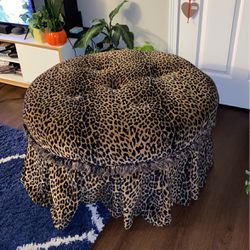 Rolling Ottoman Chair 