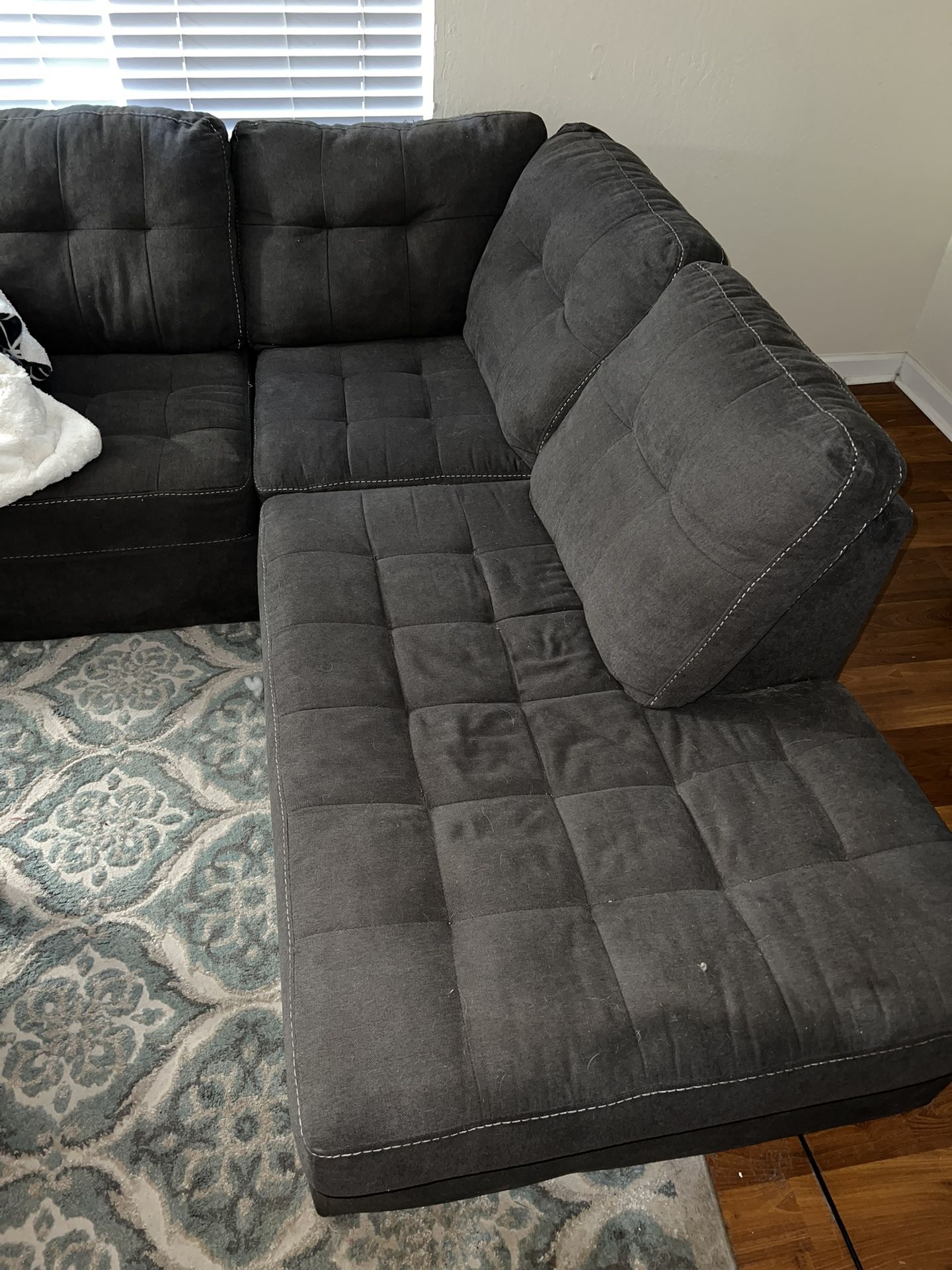 Couch for Sale in Sacramento, CA OfferUp