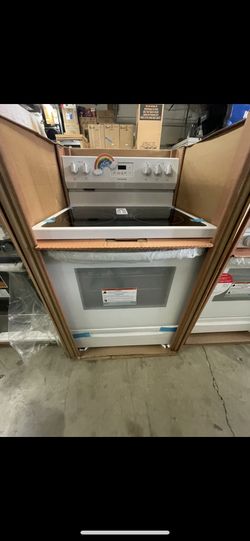 Box Stove Electric Frigidaire White W 30”