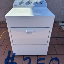 White Whirlpool Washer / Dryer  ( SOLD SEPARATELY)