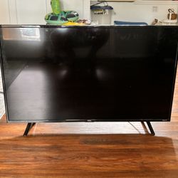 42” TCL Roku TV 