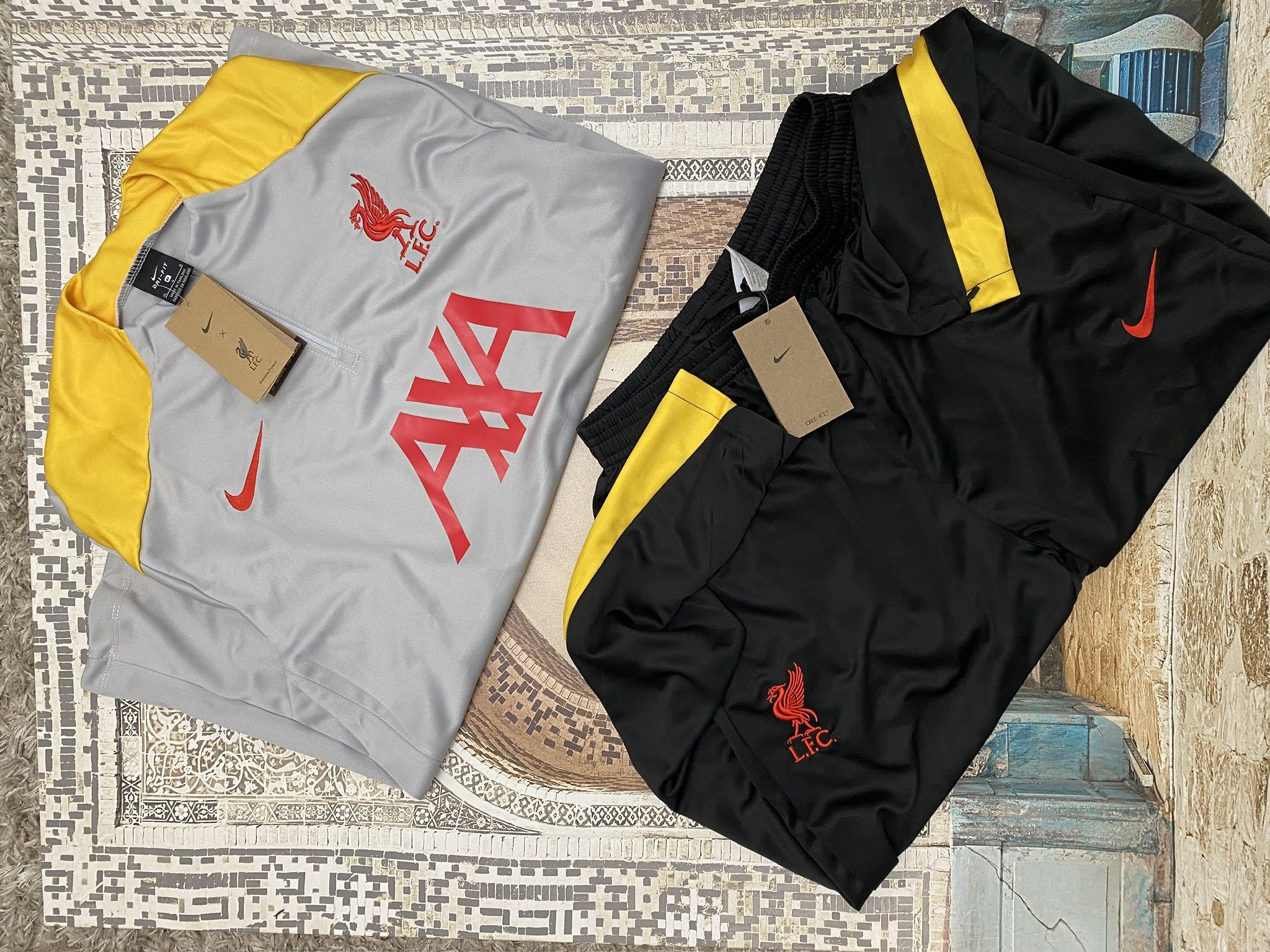 Liverpool Sweatsuit Nike Tracksuit 