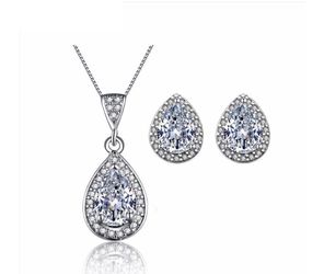 New 18 k white gold earrings and necklace