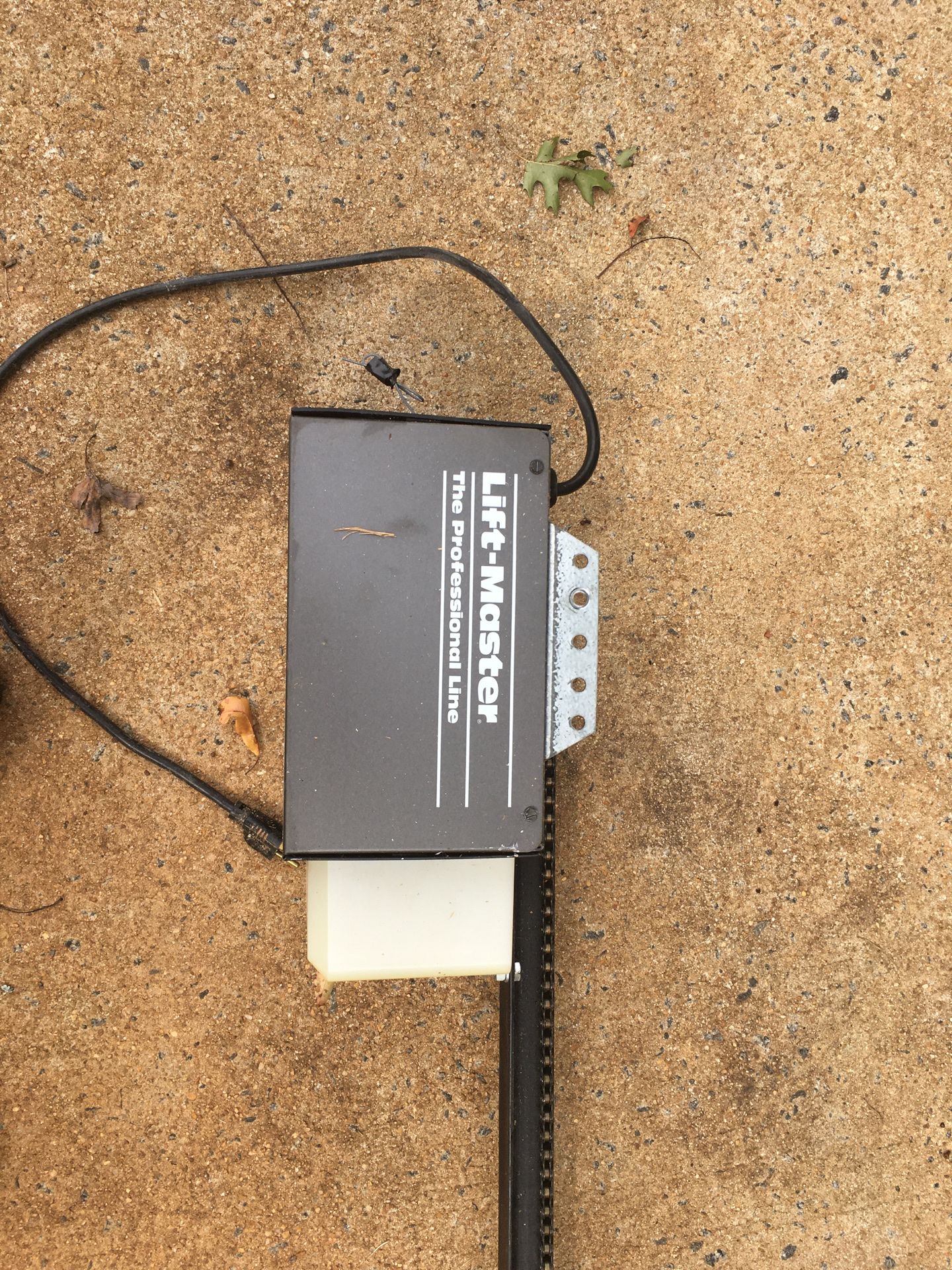 Chamberlain garage door opener