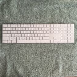 APPLE MAGIC KEYBOARD WIRELESS A1843 EMC 3138 RECHARGED 