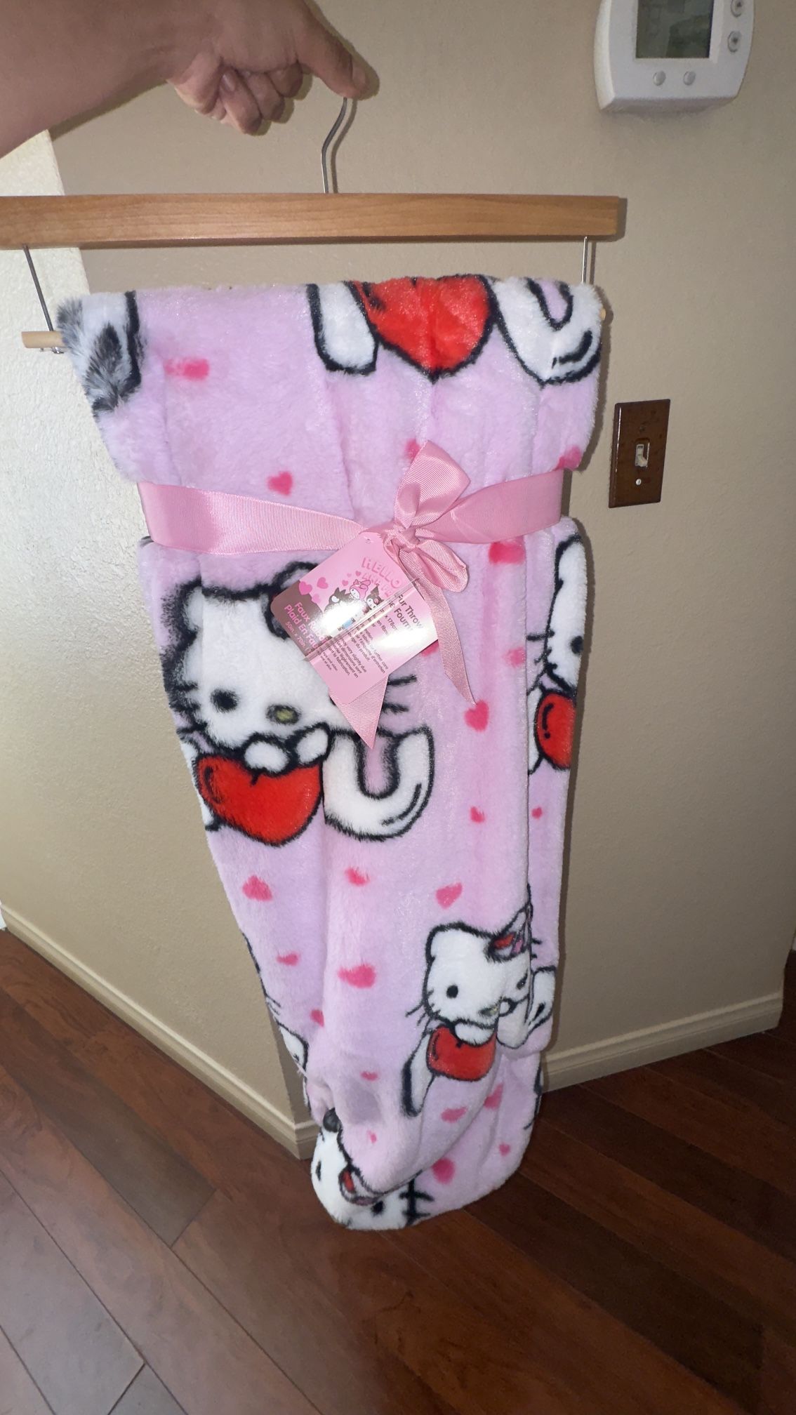 Hello Kitty Blanket