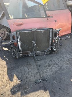 2011 Infiniti G37 4 Door Sedan Radiator Support $375