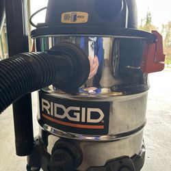 10g Shop Vac