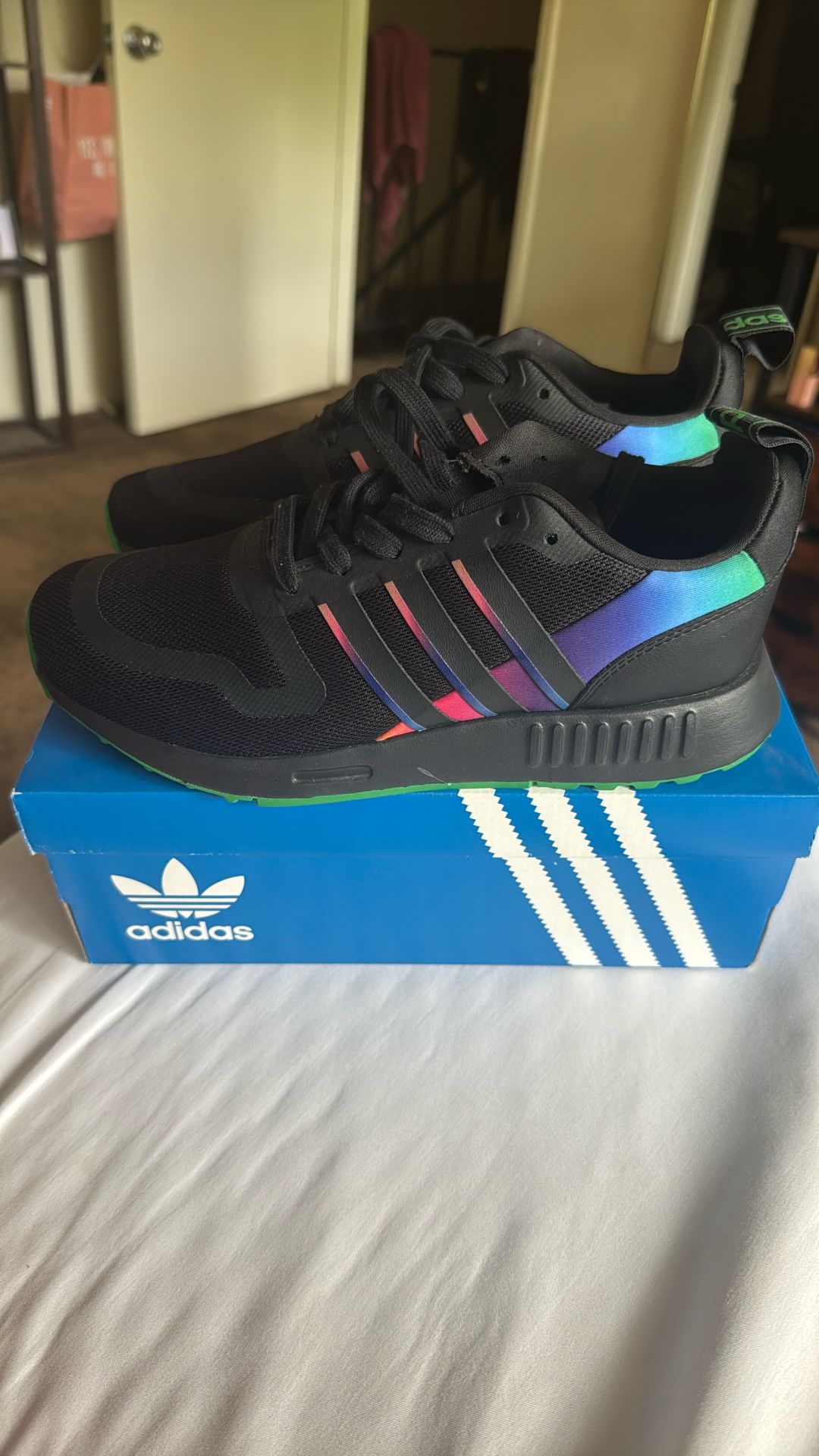 Adidas Women Size 6