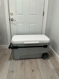 Cooler 110 qts