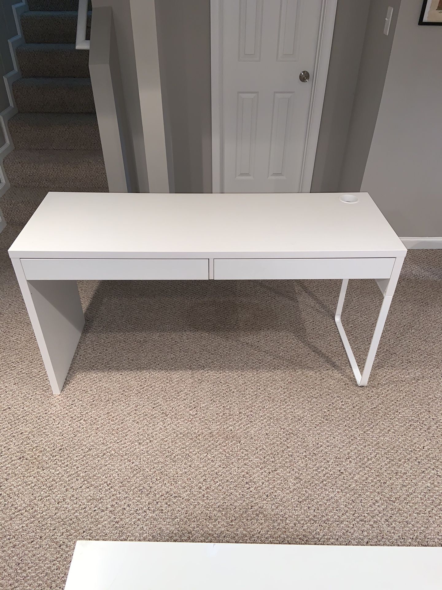 Almost-new IKEA Desk