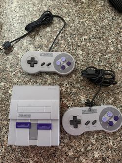 SNES Classic Edition (Mini) w/ 2 Controllers 🎮