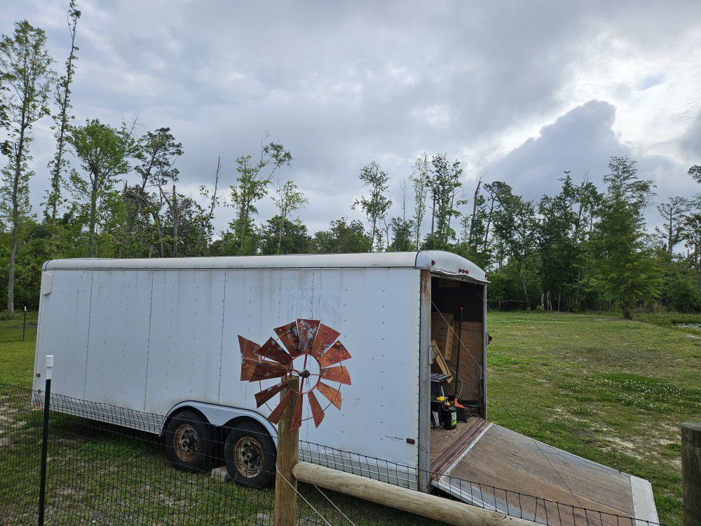 20' Enclosed Trailer for Sale or Rent