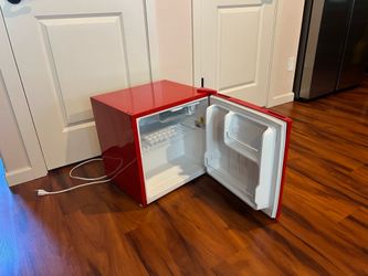 Mini refrigerator🔥🔥🔥