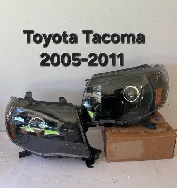Toyota Tacoma 2005-2011 Headlights 