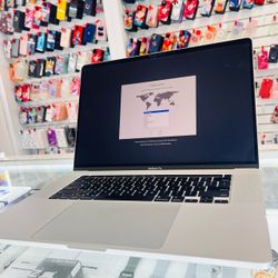 MacBook Pro 16-inch 2019 i7 16Ram 512gb