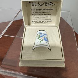 ROYAL WORCESTER Bone China THIMBLE Blue Dove in Original Box