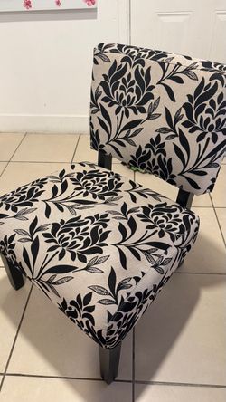 Jasmine Accent Chair with Espresso Finish Solid Wood Legs, Paradise