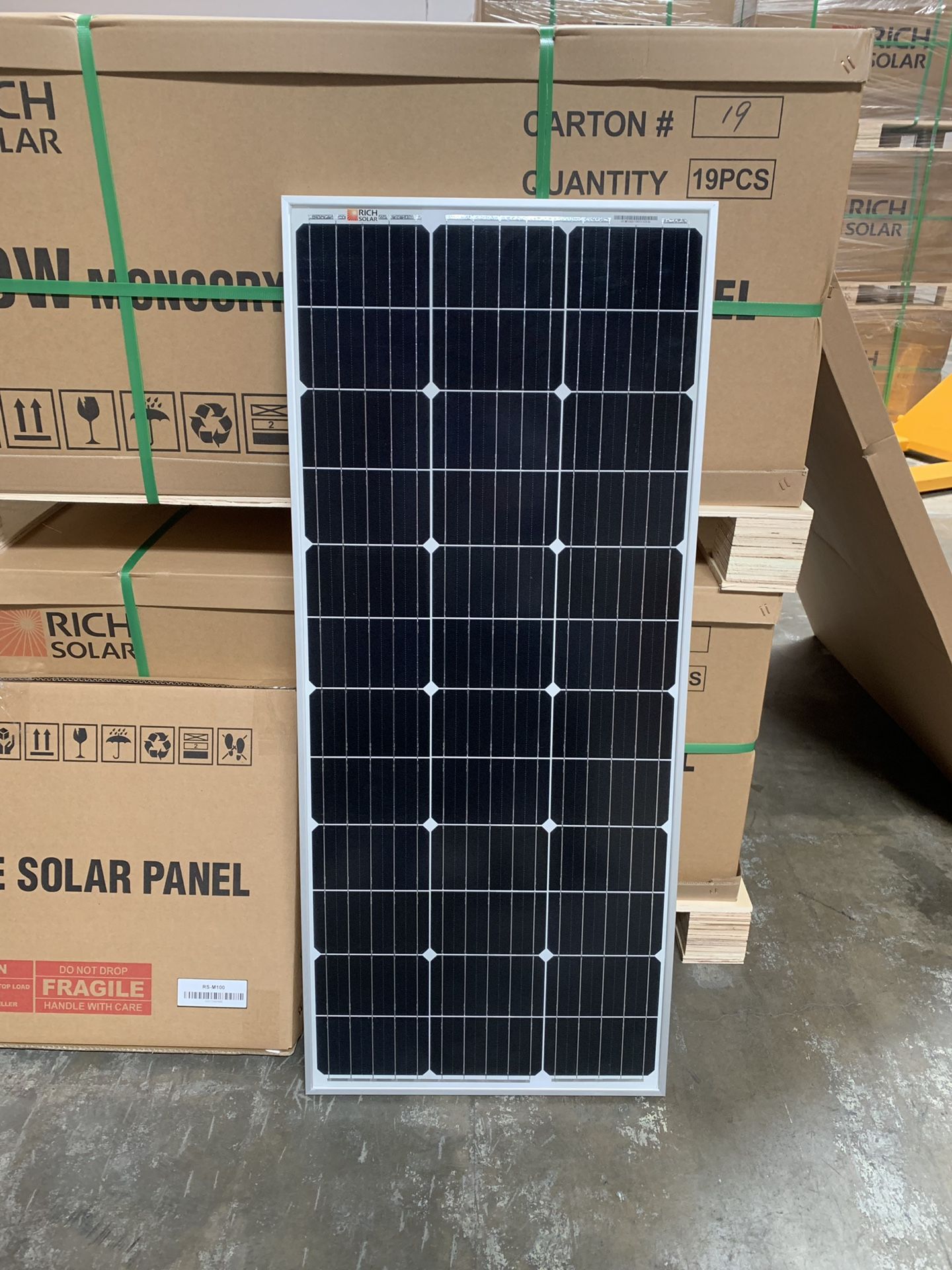 RICH SOLAR 100 Watt 12 Volt Monocrystalline Solar Panel