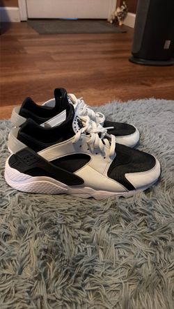 Nike Air Huarache Black and White Sneakers