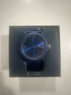 New Rare Mens Tommy Hilfiger Navy Blue Leather 42MM Watch