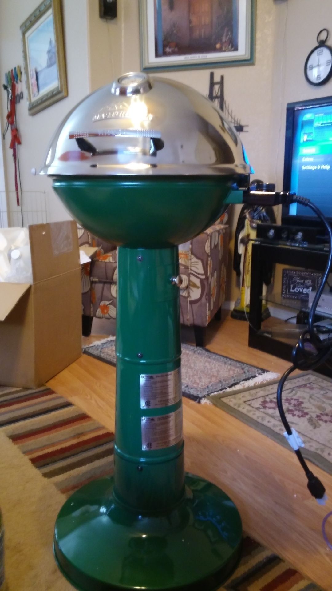 Forest Green Round Grill.