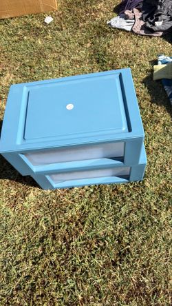 Plastic container containers $100