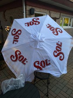Patio umbrella, patio furniture,Cerveza Sol,cerveza modelo,Corona,beer sign,beer, leinenliugels, umbrella,patio set,patio,yard,man cave,garage,tools