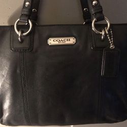 COACH Gallery Leather Zip Shoulder Bag