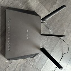 Net gear Nighthawk AC1900 Modem 