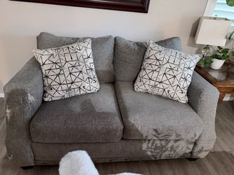 Love seat
