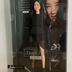 Barbie Tribute Collection - Vera Wang doll