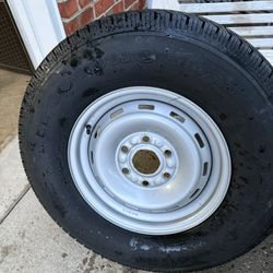 Firestone Steeltex Radial Tire  LT 245 / 75 R16 Mounted 