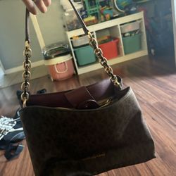 Michael Kors Purse Like New 