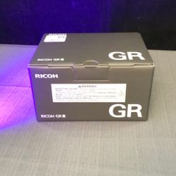 Ricoh GRlll