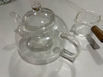 Glass tea pot measuring cup