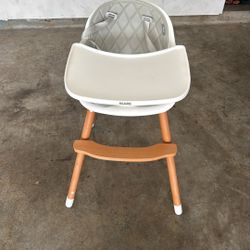 IKARE - 3 In 1 Baby Wooden Highchair