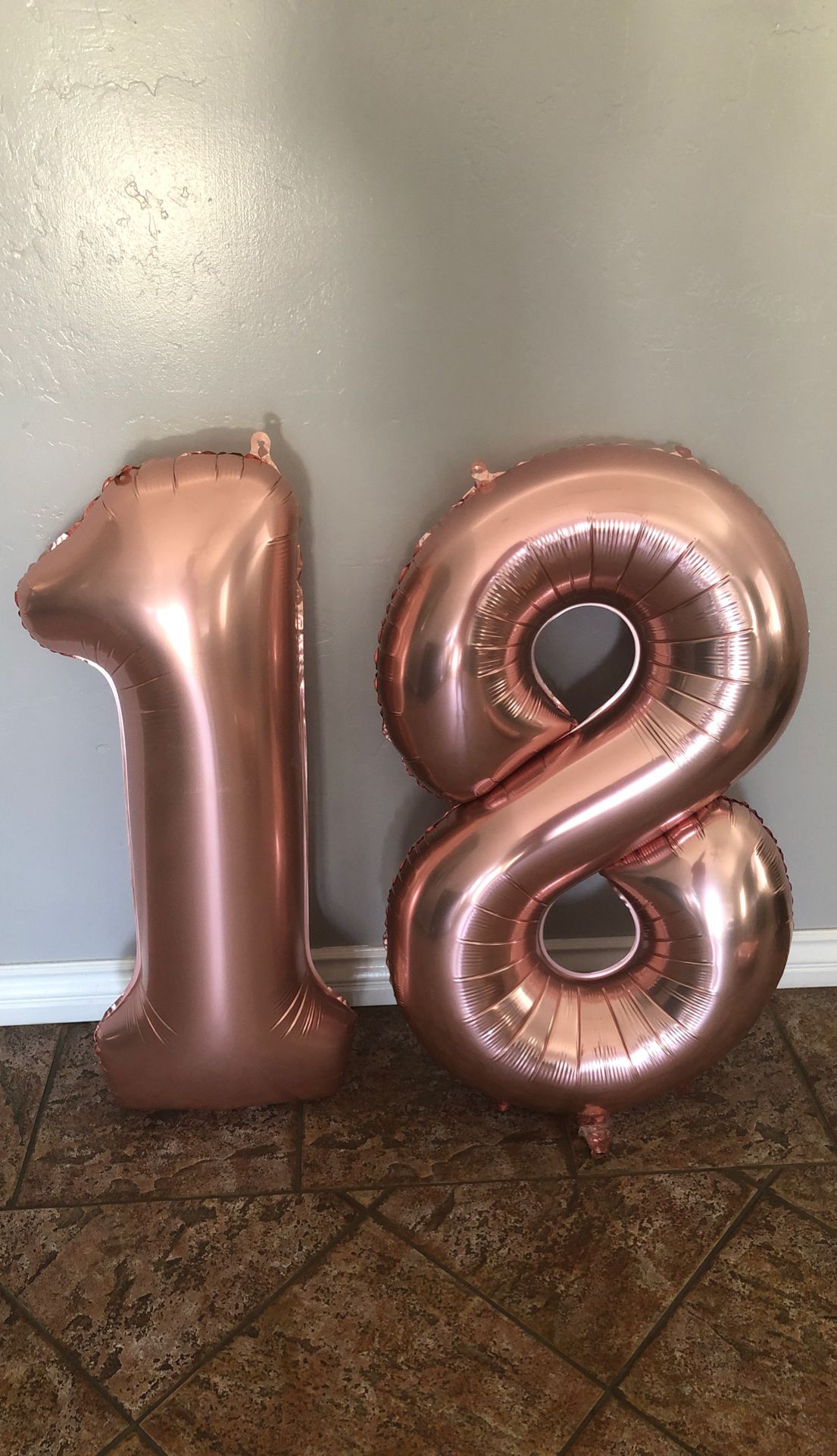 18 number balloons