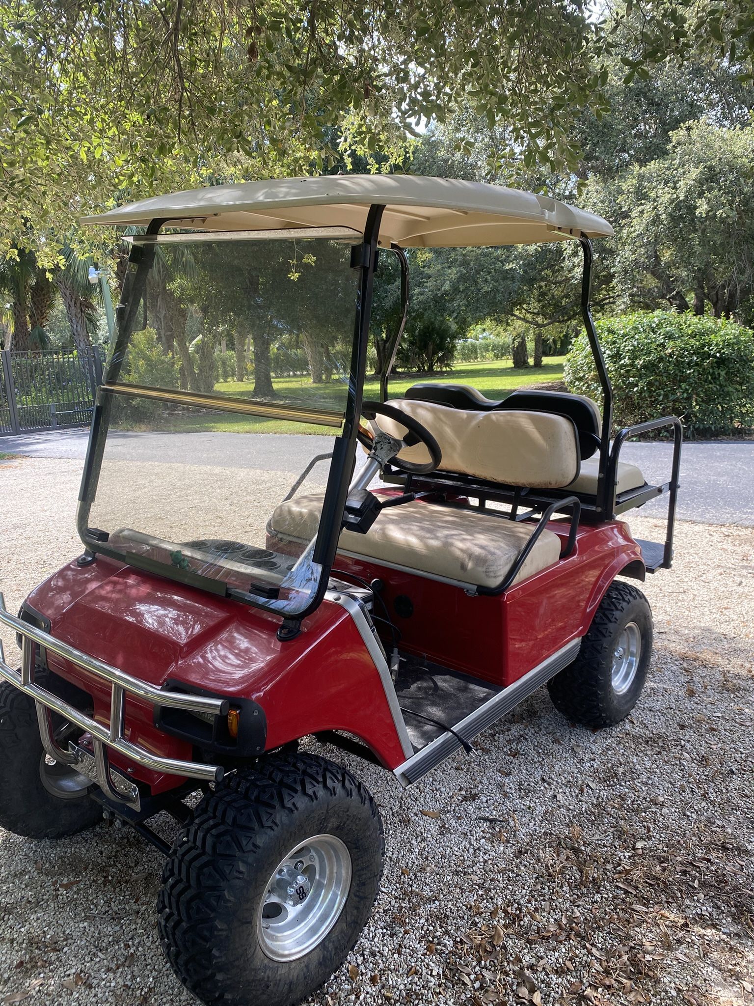 Club Car Golf Cart (raised)  4 Seater 