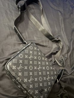 LV crossbag