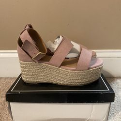 *NEW* Quipid wedges Sz 6 