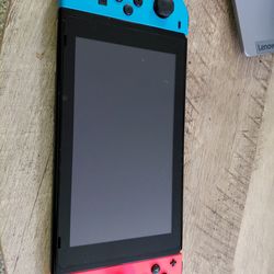 Nintendo Switch Ver.2 w/2 games