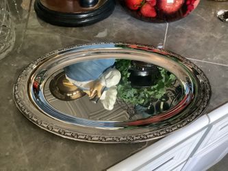 SILVERPLATED OVAL SERVING TRAY 13” x 18”