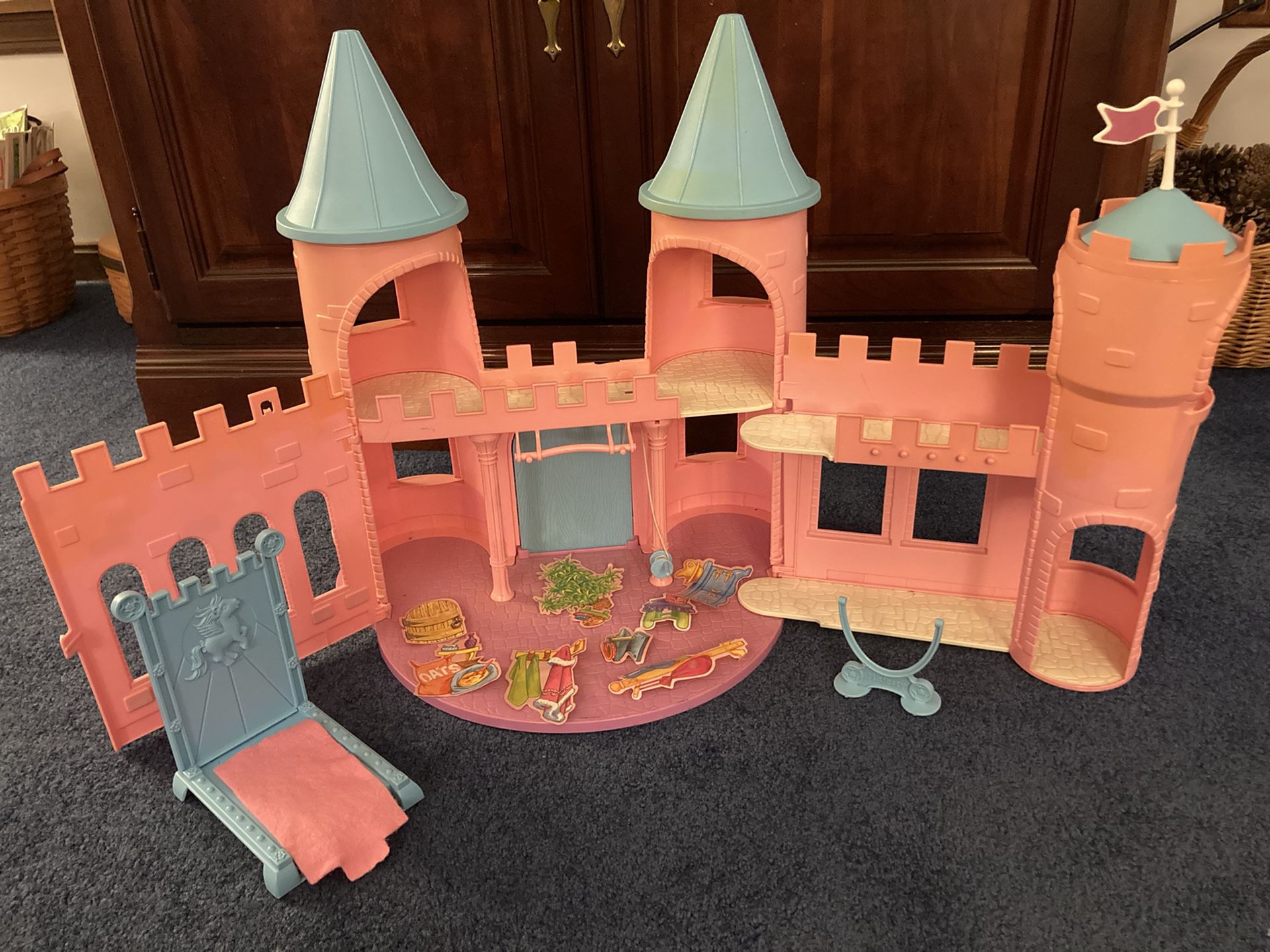 Vintage 1980s My Little Pony Dream castle Hasbro
