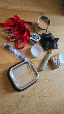 Lot of pet items