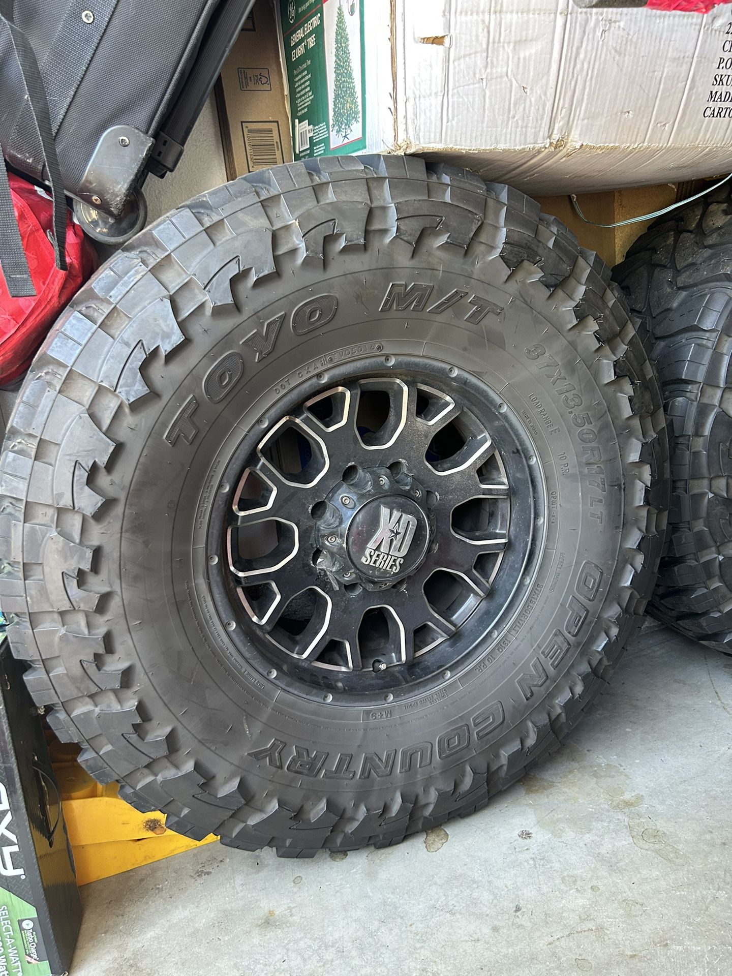 Truck Tire They Are Very Good Fits With 3500 Truck And 25000 