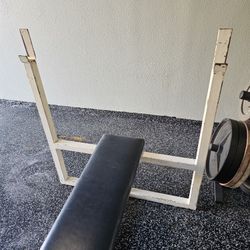 2 Free Bench Presses 