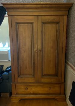 Ethan Allen wardrobe armoire